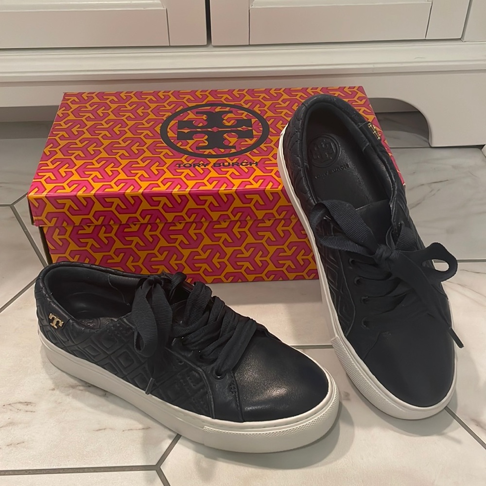 Tory Burch Sneakers